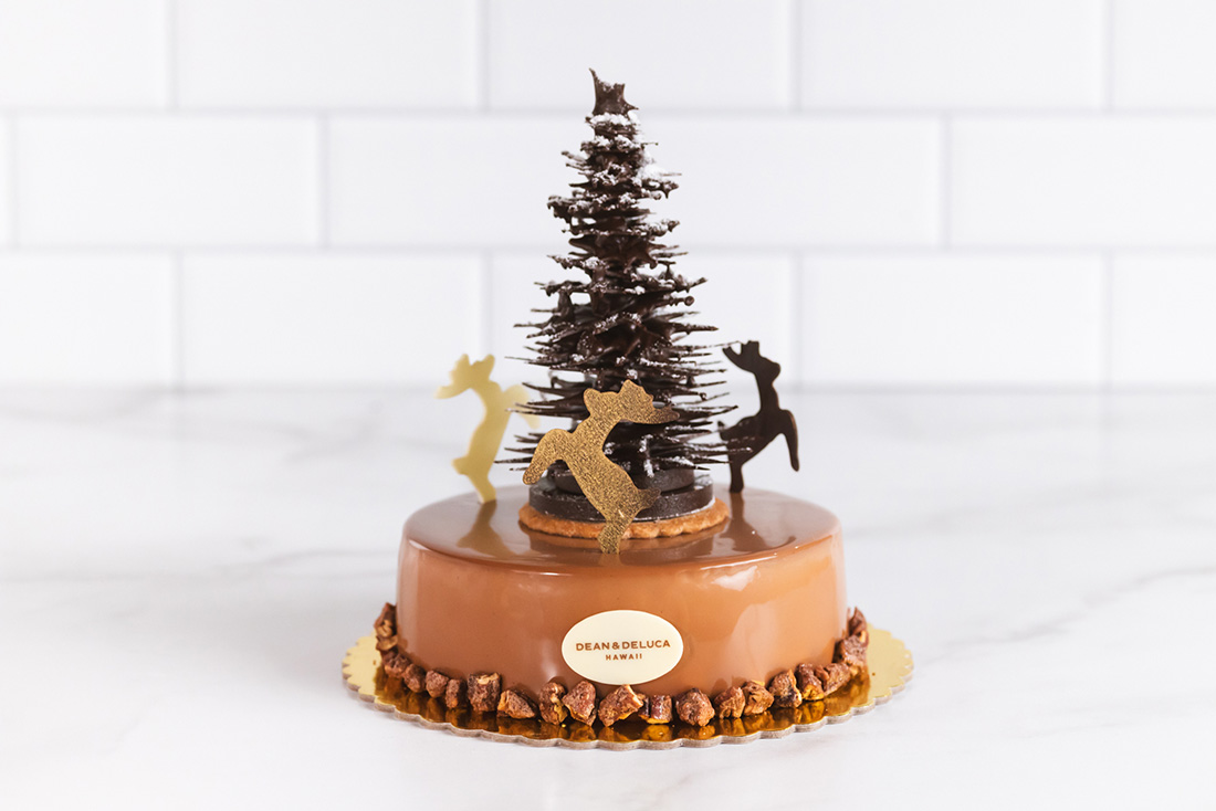 DEAN & DELUCA HAWAII "2025 CHRISTMAS CAKE" DEAN & DELUCA HAWAII "2025 CHRISTMAS CAKE"