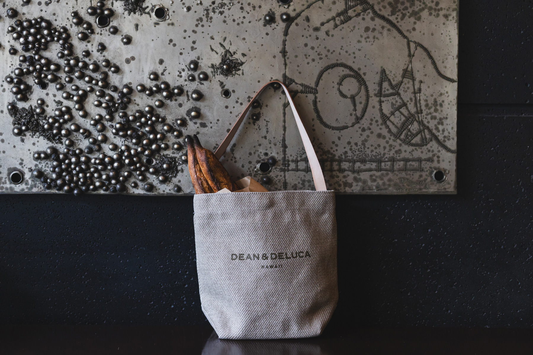 Ritz-Carlton Exclusive<br/>10th Anniversary<br/>Linen Bucket Tote