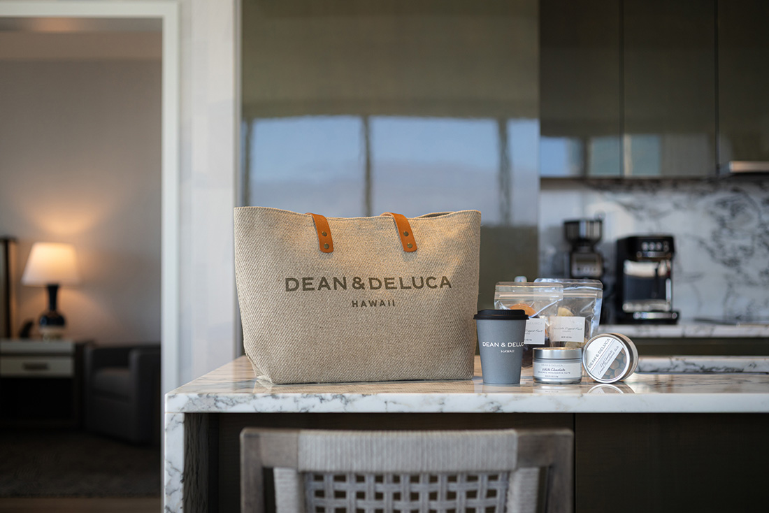 10TH ANNIVERSARY LINEN LEATHER HANDLE BUCKET TOTE-SECOND EDITION 10TH ANNIVERSARY LINEN LEATHER HANDLE BUCKET TOTE-SECOND EDITION