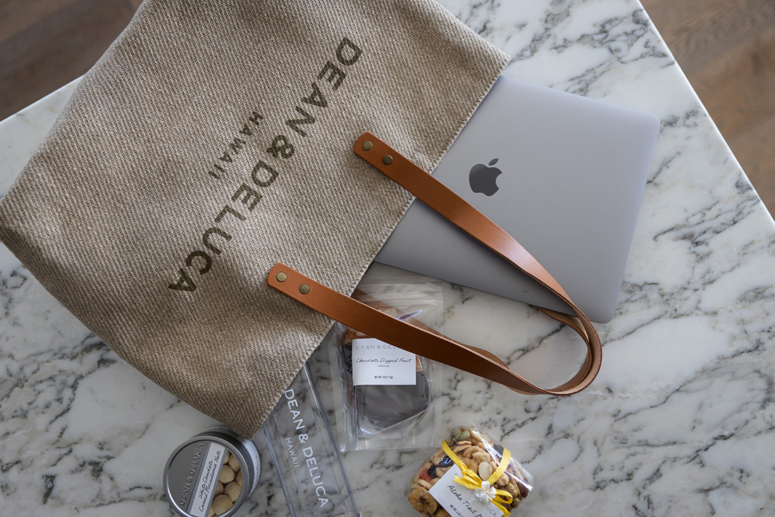 10TH ANNIVERSARY LINEN LEATHER HANDLE BUCKET TOTE-SECOND EDITION 10TH ANNIVERSARY LINEN LEATHER HANDLE BUCKET TOTE-SECOND EDITION